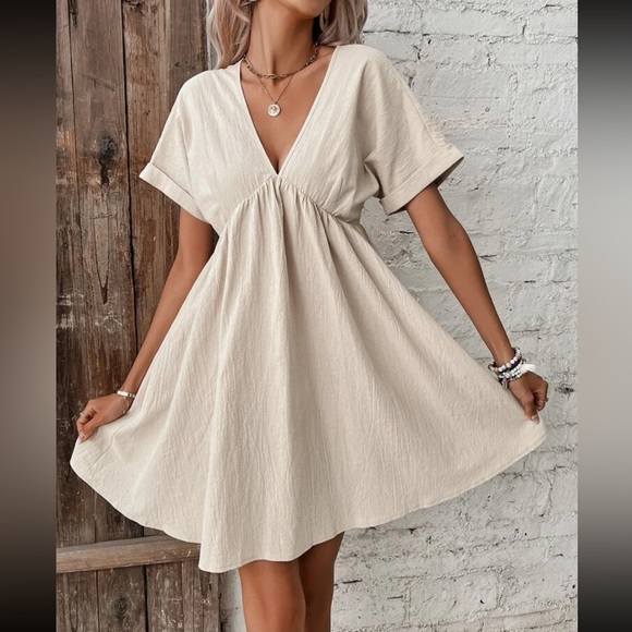 Boho batwing sleeve smock dress - Picture 3 of 3